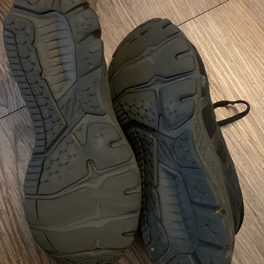 Used asics sneakers - Picture 2 of 5